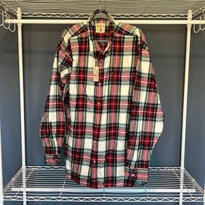 Men’s plaid button up